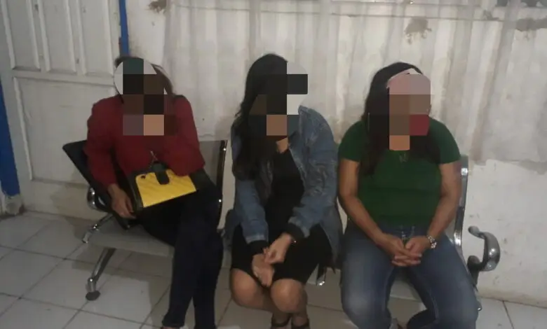 Satpol PP Amankan PSK dan Ratusan Kantong Miras Oplosan di Cianjur