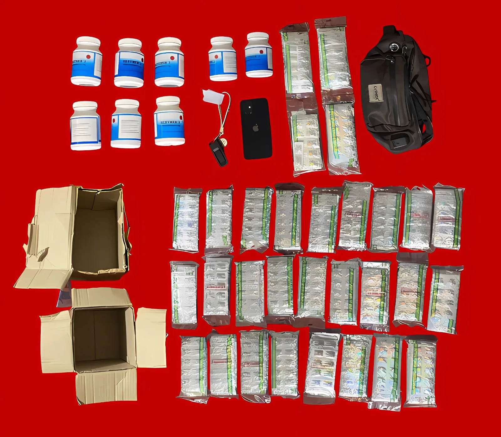 Satresnarkoba Ringkus Pengedar Narkoba di Cianjur, 10.450 Butir Obat Haram Diamankan Polisi