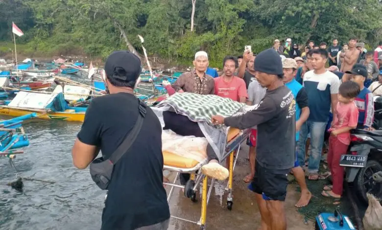 Satu Nelayan Yang Tenggelam di Pantai Cigebang Cidaun, Akhirnya Ditemukan