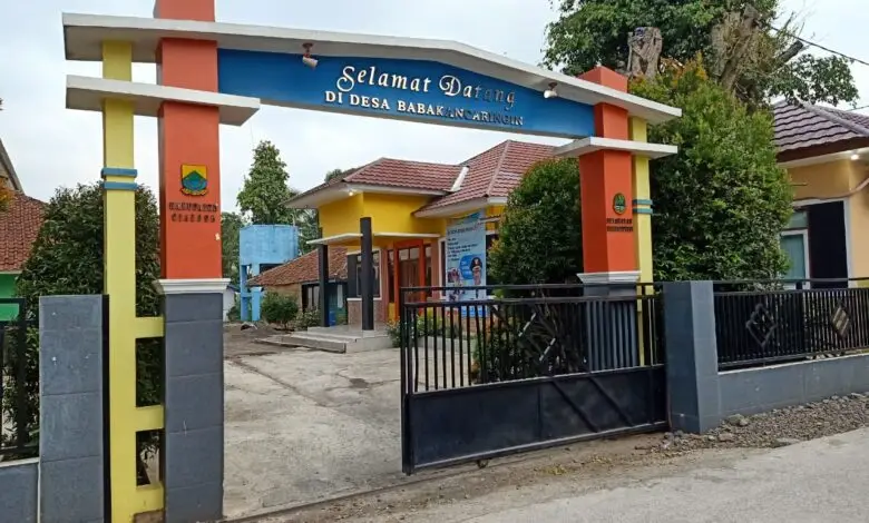 Sejumlah Ketua RT di Babakancaringin Diganti