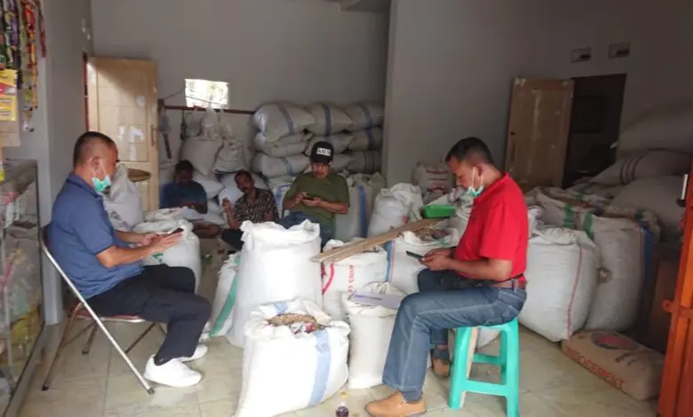 Selain Sukaratu, Beras Campur Plastik Juga Ditemukan di Cibarengkok