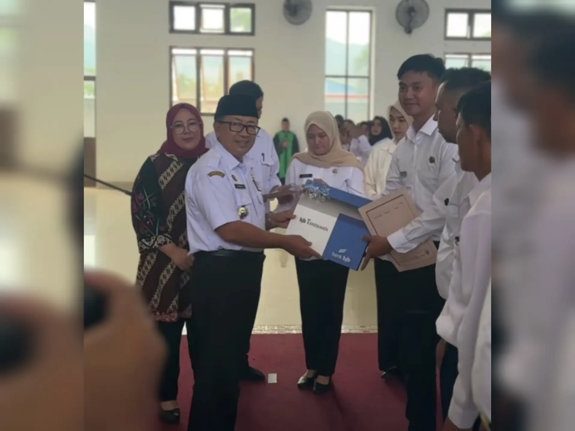 Selamat! 1.390 Honorer di Cianjur Dilantik Menjadi PPPK