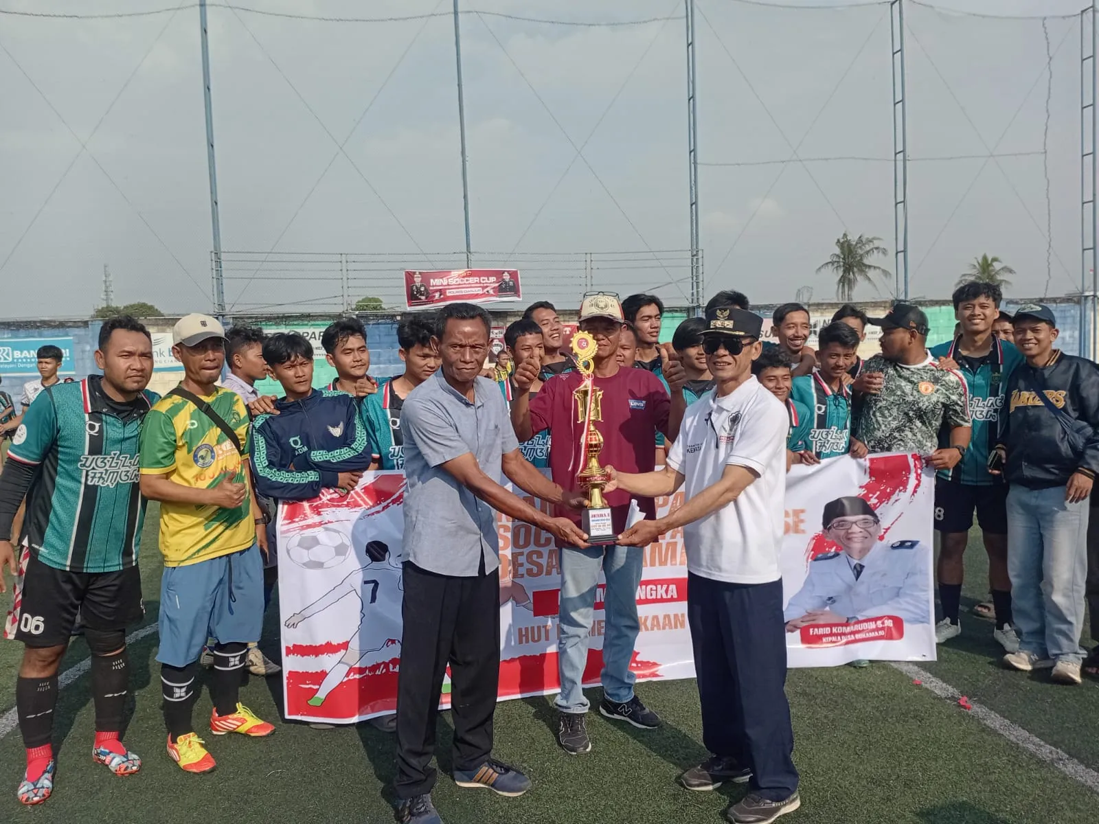 Semarak HUT RI ke-80, Turnamen Kades Cup Pererat Silaturahmi Warga Sukamaju Cianjur