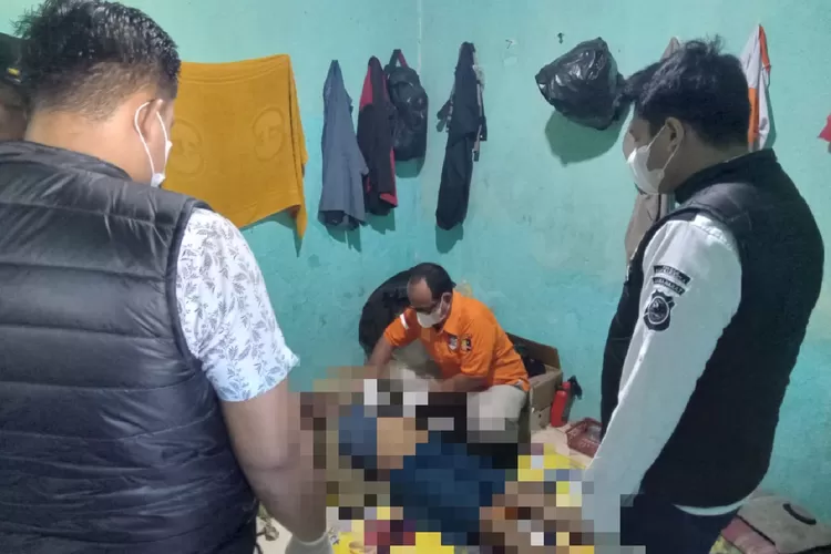 Sempat Sakit Dada, Pedagang Kue Cubit Asal Cianjur Ditemukan Meninggal di Kontrakan di Purwakarta, Ada Kekerasan Fisik?