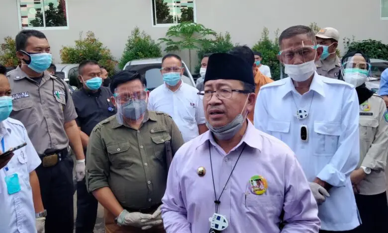 Seorang Pengungsi Longsor Cibeber Meninggal, Dimakamkan dengan Protokol Kesehatan