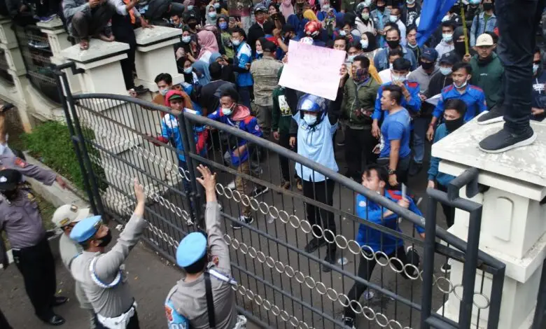 Seperti Ini Pantauan Demo Buruh di DPRD Cianjur Hari Ini