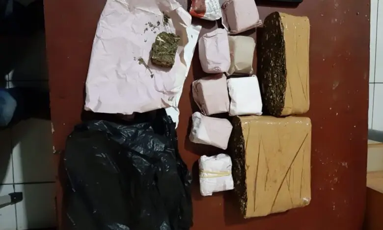 Simpan 1 Kg Ganja di Jok Motor, Pria Ini Diciduk di Depan Minimarket