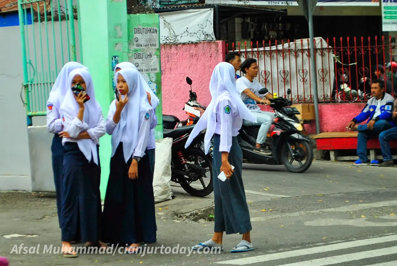 SMA di 16 Kecamatan Diizinkan Buka, Bakal Diawasi Gugus Tugas Cianjur