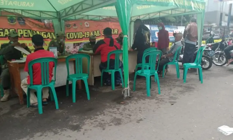 Tak Pakai Masker, 25 Pelanggar Prokes di Cianjur Didenda Rp30 Ribu