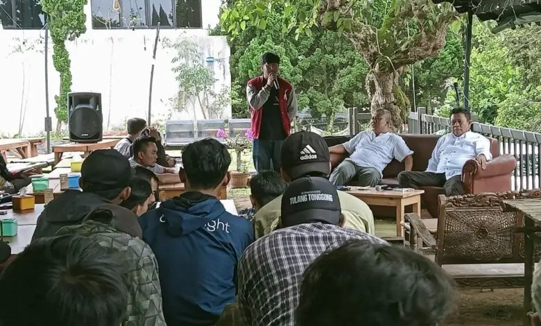 Tampung Aspirasi, Ketua Fraksi Golkar Cianjur Gaet Pemuda dan Komunitas di Cipanas — Cianjur Update