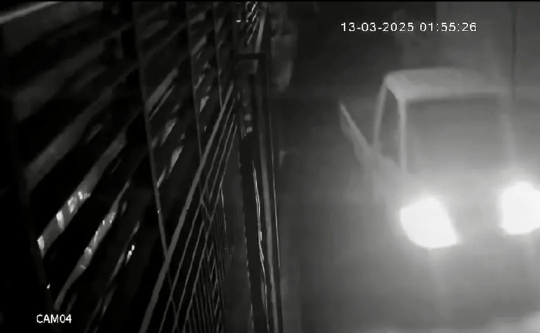 Terekam CCTV, Pencurian Mobil Pikap Milik Juragan Cilok Terjadi di Cikalongkulon