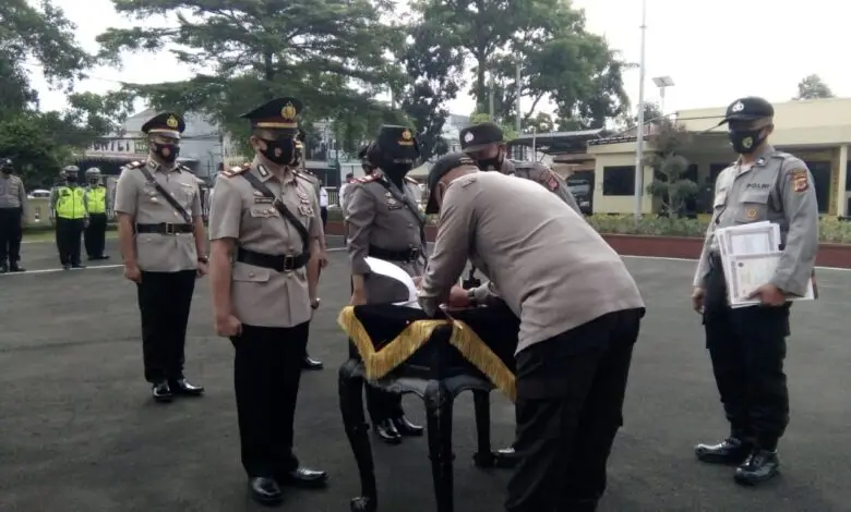 Tiga Pejabat Polres dan Tiga Kapolsek di Cianjur Diganti