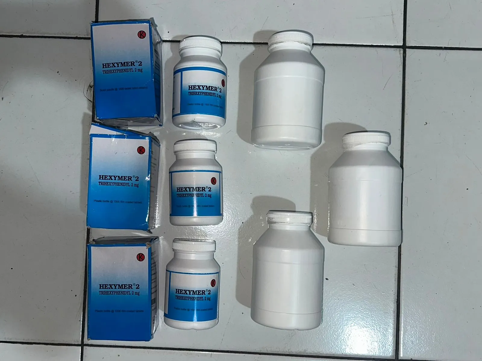 Tiga Pengedar Obat Terlarang Dibekuk Polisi di Cianjur, Puluhan Ribu Butir jadi Barang Bukti