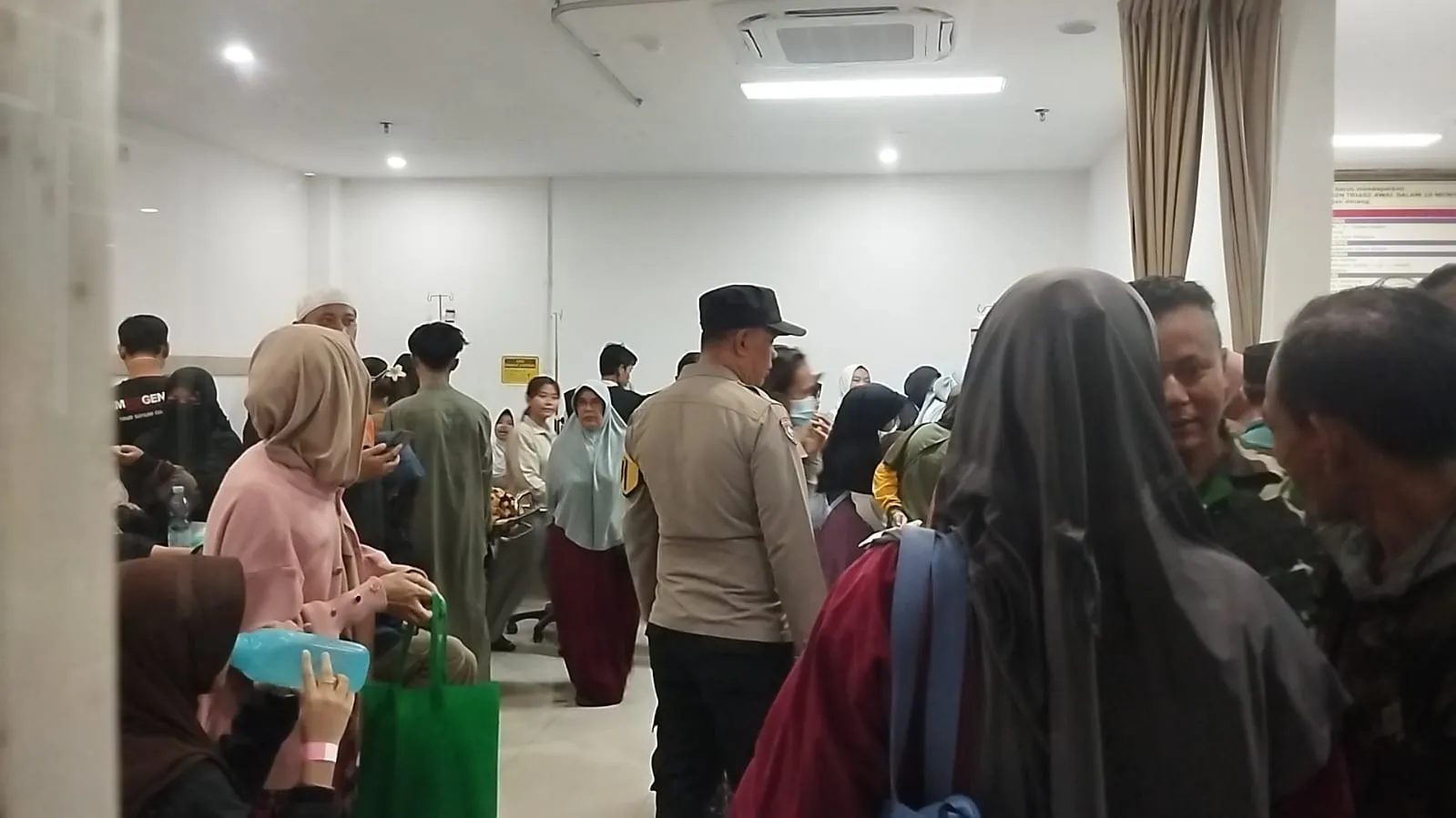 Total Keracunan Masal MBG MAN 1 Cianjur - SMP PGRI 1 Capai 81 Siswa dan Guru