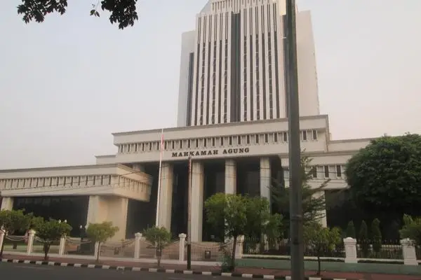 Tugas Mahkamah Agung: Fungsi Yudisial, Pengawasan dan Administratif