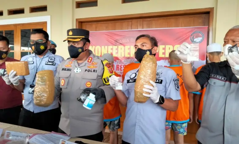 Tujuh Pengedar Narkoba di Cianjur Ditangkap, Ada 3 Kg Ganja hingga 13 Ribu Butir Hexymer