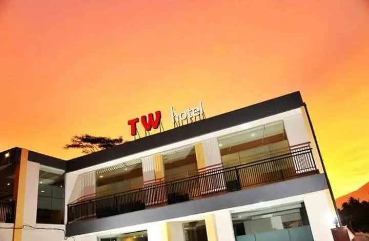 TW Hotel Suguhkan Pemandangan Gunung Gede Pangrango