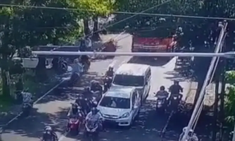 Viral Video Kecelakaan Mengerikan di Pandanwangi, Satu Orang Tewas
