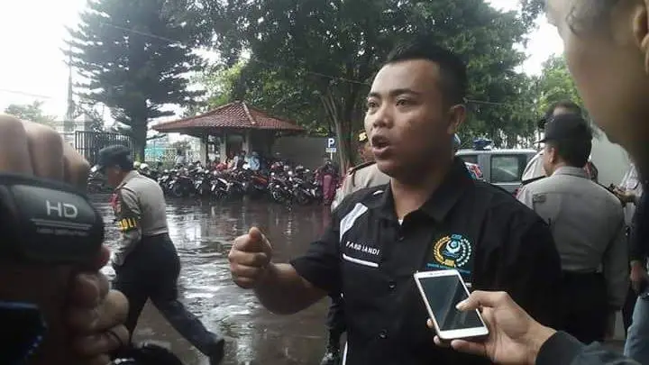 Waduh! PKBM di Cijati Terang-terangan Dukung Salah Satu Paslon Pilkada Cianjur
