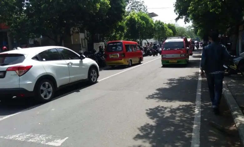 Warga dan Sopir Ingin Rute Angkot Cianjur Diubah ke Semula