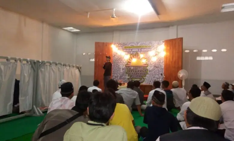 YPI Al-Mursyid Gelar Kajian Bareng Ustaz Handy Bony