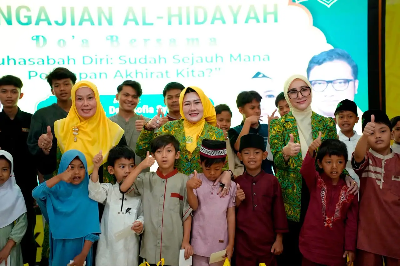 Pengajian Al-Hidayah Jabar Gelar Syukuran HUT Bahlil, Santuni Anak Yatim dan Penyandang Disabilitas