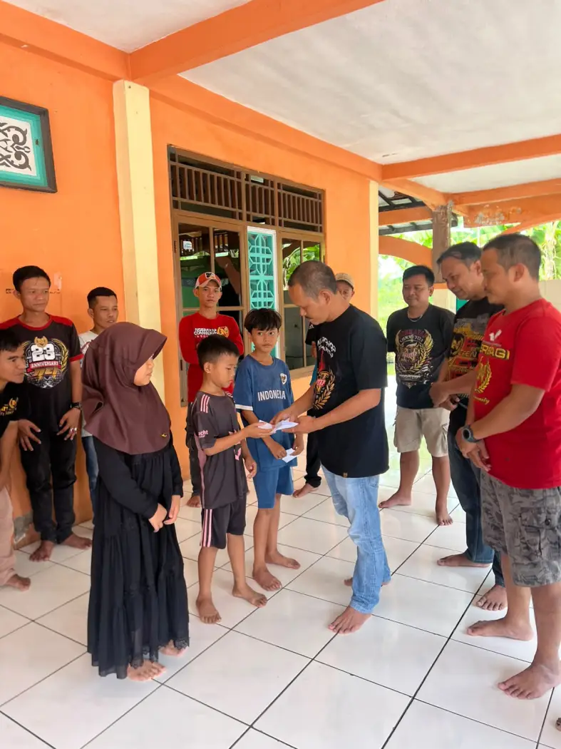 Ngerayap Community Indonesia Konsisten Jalankan Program Sosial di Cianjur