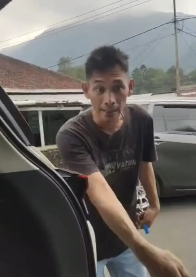 Viral Jukir Liar Pungut Uang dan Larang Wisatawan Asing ke Cibodas, Bupati Cianjur Instruksikan Penindakan