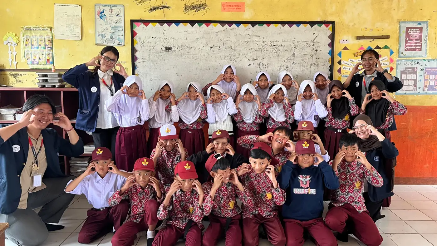 Mahasiswa KKNT Inovasi IPB Tanamkan Kepedulian Lingkungan Melalui PELITA Ciguha