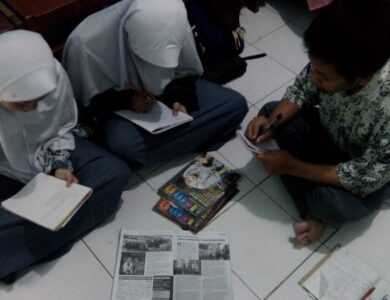 Sejumlah anggota KIJ MAN 1 Cianjur sedang berkumpul.