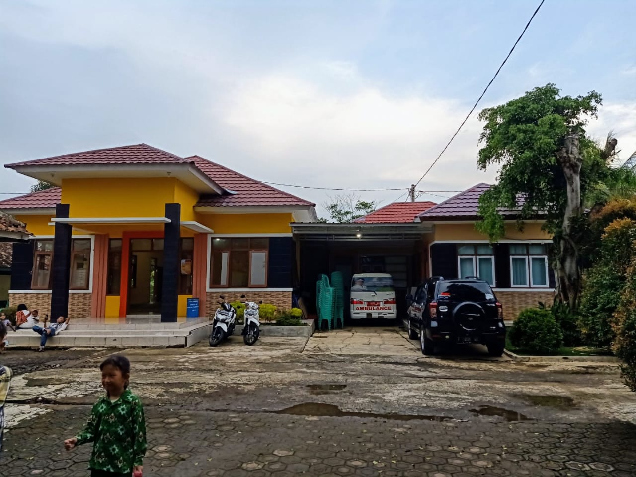 Kantor Desa Babakancaringin Kecamatan Karangtengah