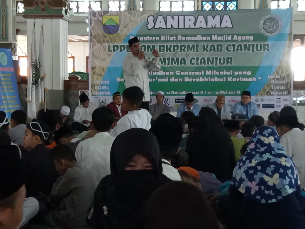 Kegiatan pesantren kilat (Sanlat) di Mesjid Agung Cianjur