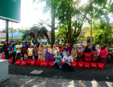 Citimall Cianjur Bagikan 30 Paket Sembako
