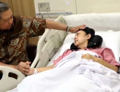 ani-yudhoyono-meninggal-dunia