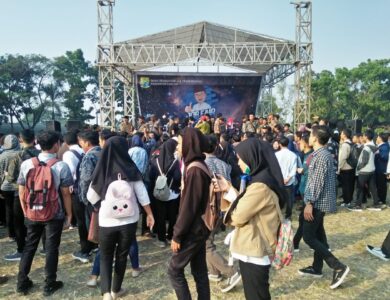 Ribuan Pencari Kerja Padati Job Fair Cianjur