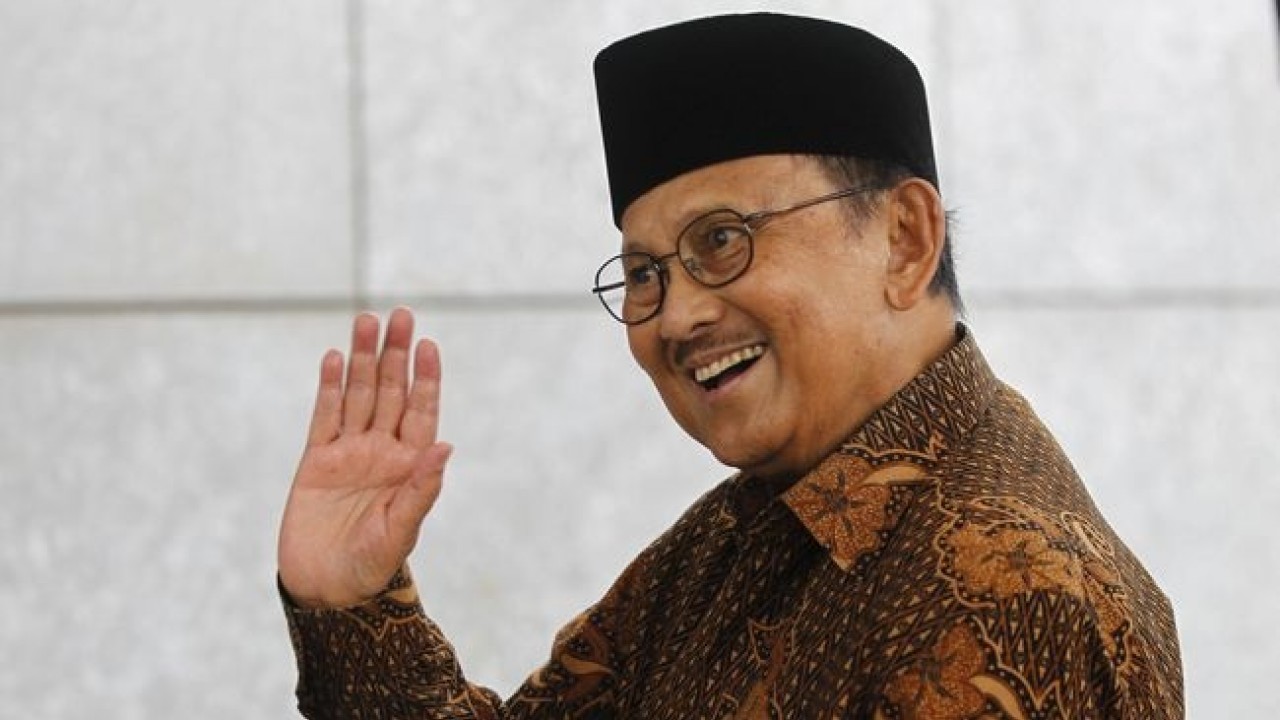 Habibie Meninggal adalah hoaks