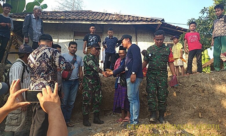 Lagi Gali Tanah, Warga Pagelaran Ini Malah Temukan Mortir