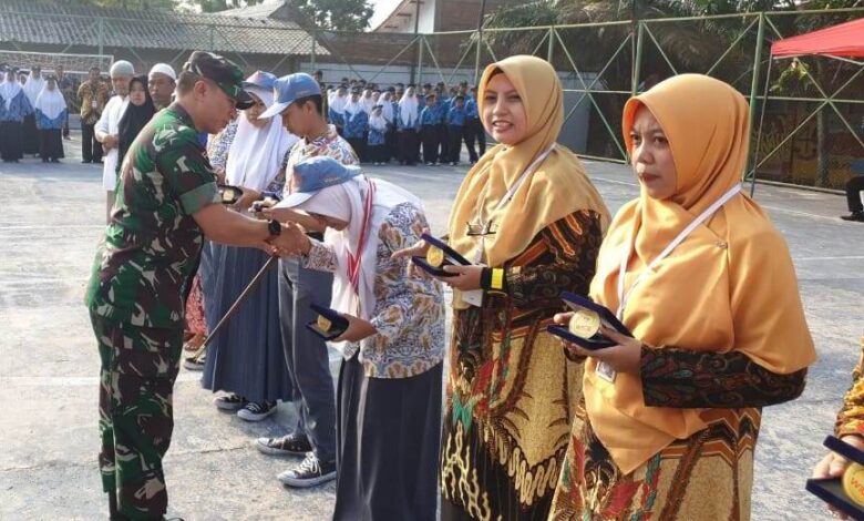 Dandim 0608 Apresiasi Siswa SMK Ar Rahmah