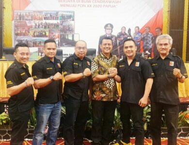 Irjen Pol Rudy Heriyanto terpilih sebagai ketua umum (ketum) Persatuan Menembak Sasaran Dan Berburu Indonesia (Perbakin) Provinsi Jawa Barat (jabar), (09/11/2019). Ia terpilih secara aklamasi dalam Musyawarah Provinsi (Musprov) Perbaik Jabar di Hotel Golden Flower, Bandung.