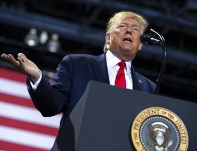 Donald Trump Dimakzulkan, Jabatannya Akan Diturunkan?