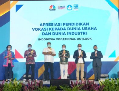 Alfamart Mendapatkan Penghargaan dari Pemerintah Atas Kesuksesan Program Vokasi