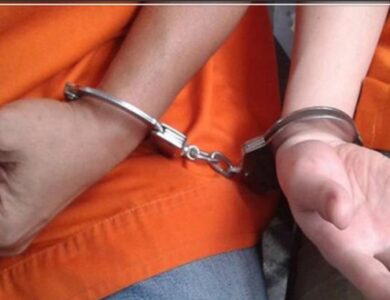 Pasutri menipu pengusaha