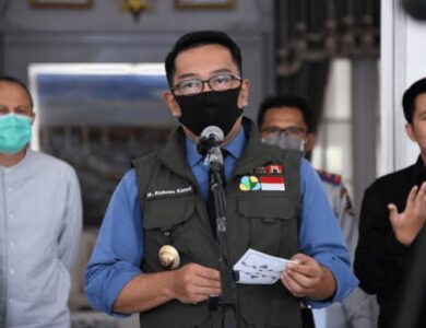 Ajukan Mobil Keliling untuk Sasar Pelosok Desa, Ridwan Kamil: Jabar Siap Gelar Vaksinasi Tahap 2!