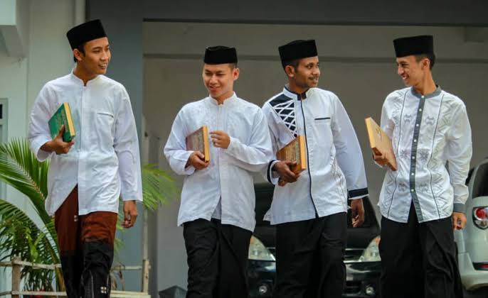 Pertama di Indonesia! Pemprov Jabar Sahkan Perda Pesantren