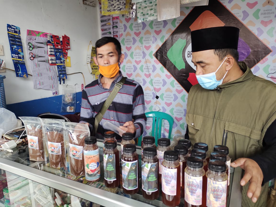 Terkendala Alat Produksi, Petani Gula Aren di Cianjur Minta Bantuan Pemerintah