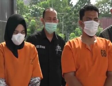 Duh, Seorang Teller Cantik Gelapkan Dana Nasabah Bank Riau hingga Rp1,3 Miliar