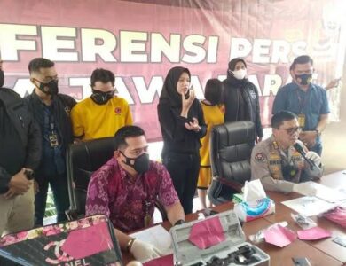 Raup Uang Puluhan Juta, Pasangan Mesum di Hotel Bogor Rutin Unggah Konten Porno ke Situs Dewasa