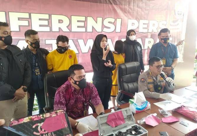 Raup Uang Puluhan Juta, Pasangan Mesum di Hotel Bogor Rutin Unggah Konten Porno ke Situs Dewasa