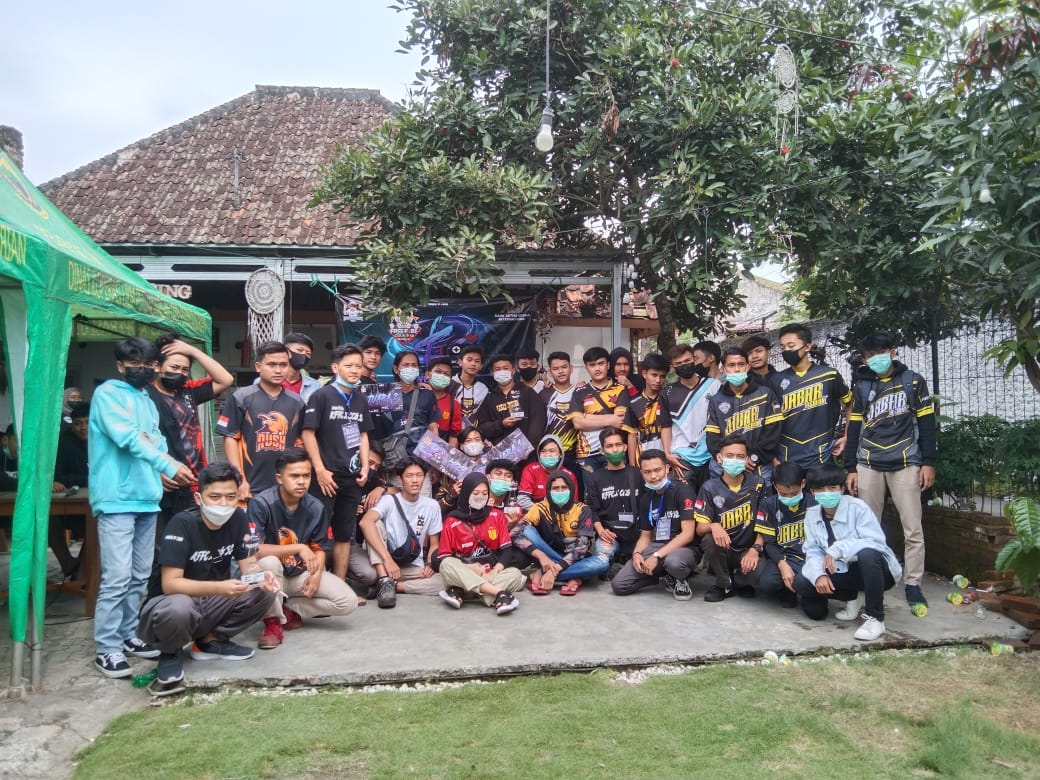 98 Team Siap Adu Kemampuan Dalam Tournament Free Fire Regional Cianjur