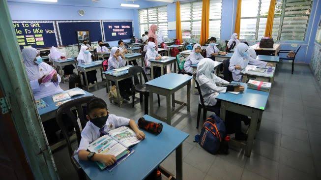 2.200 Sekolah di Jabar Masuk Kategori Aman Menggelar PTM